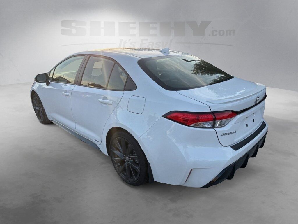 2025 Toyota Corolla Hybrid SE