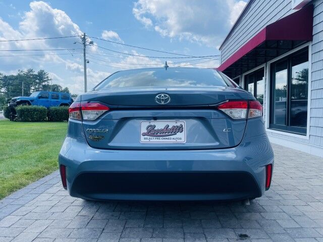 2025 Toyota Corolla LE - Photo 6