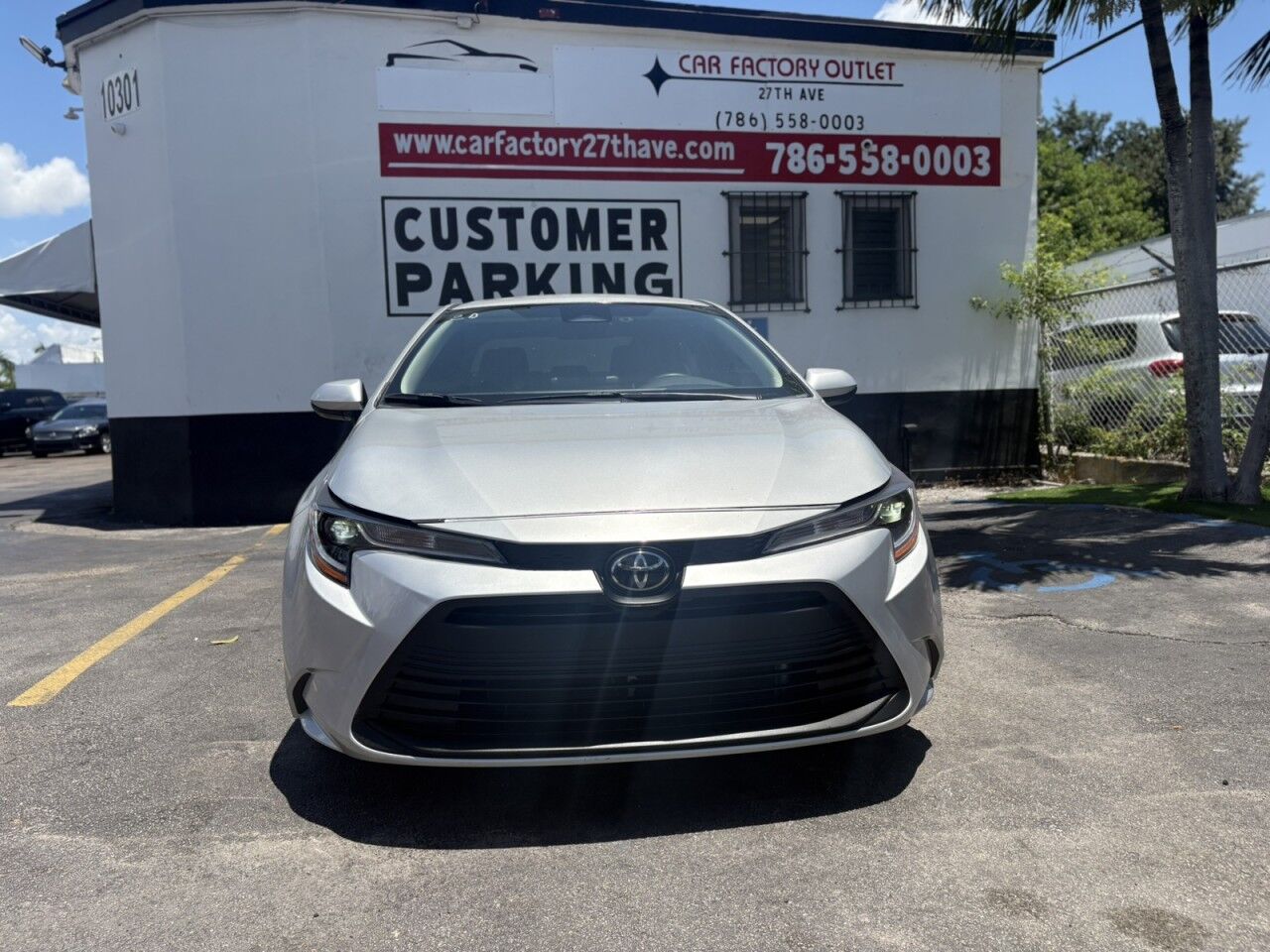 2025 Toyota Corolla LE