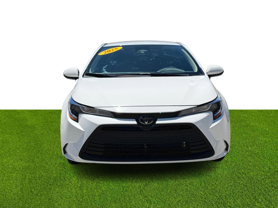 2025 Toyota Corolla LE Sedan 4D
