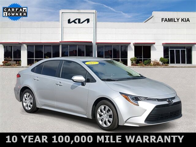2025 Toyota Corolla LE