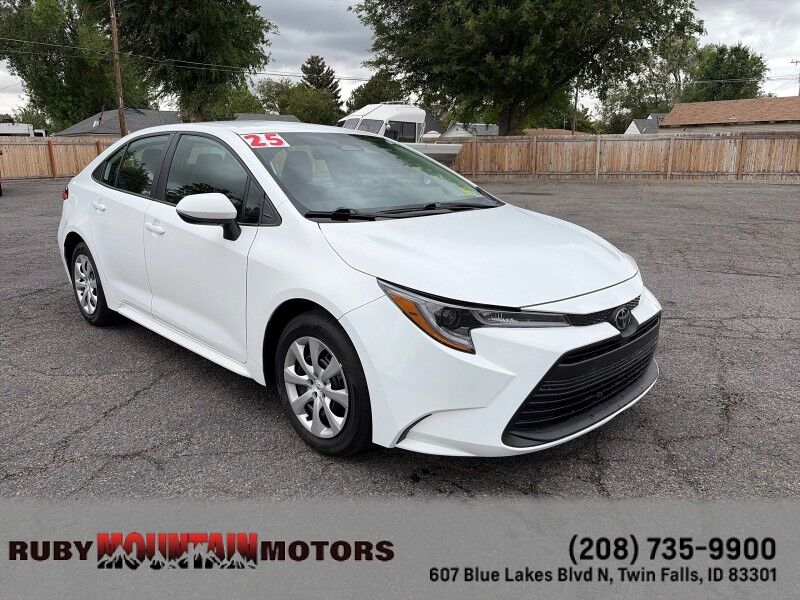 2025 Toyota Corolla LE