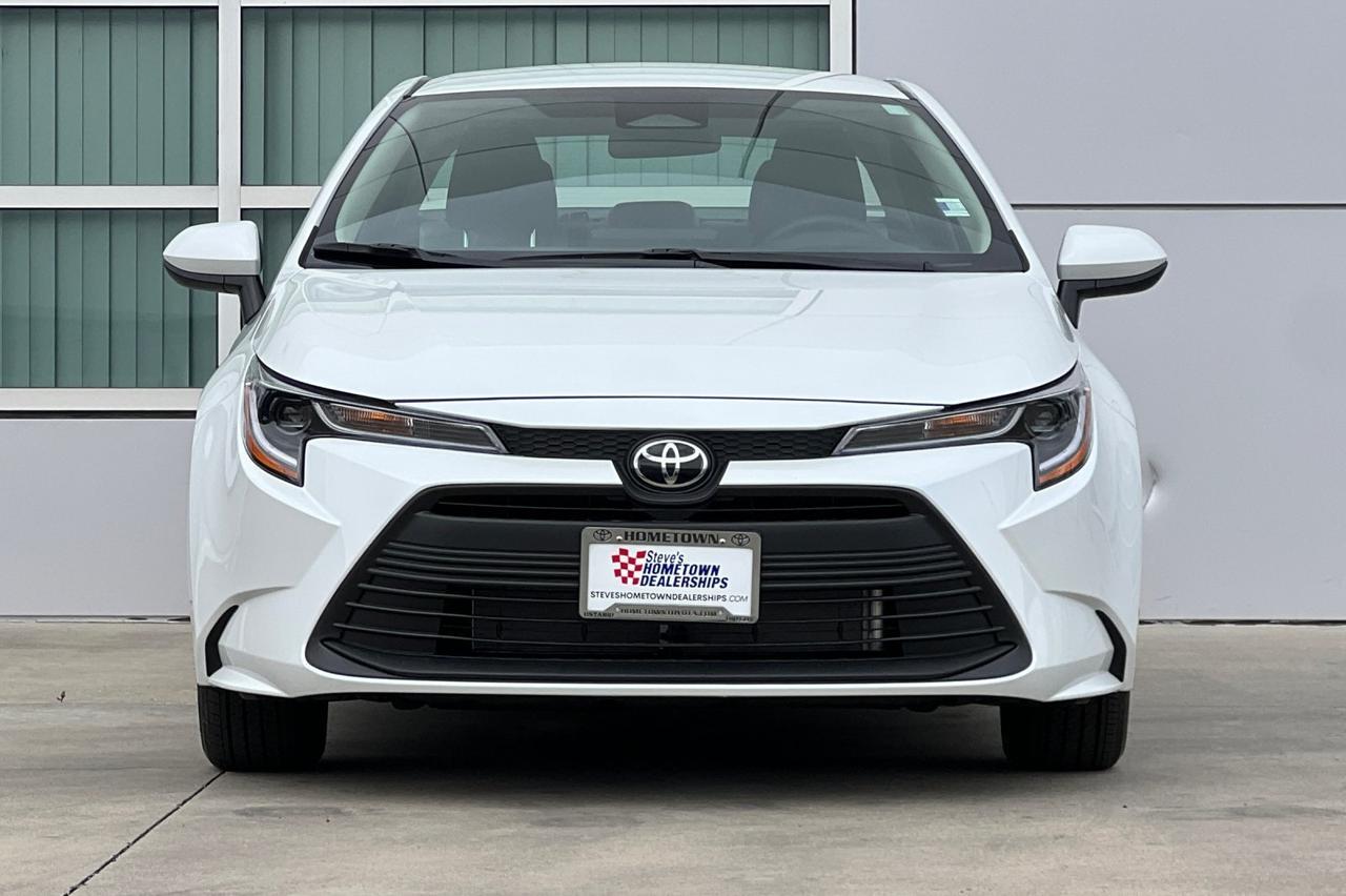 2025 Toyota Corolla LE Ontario OR