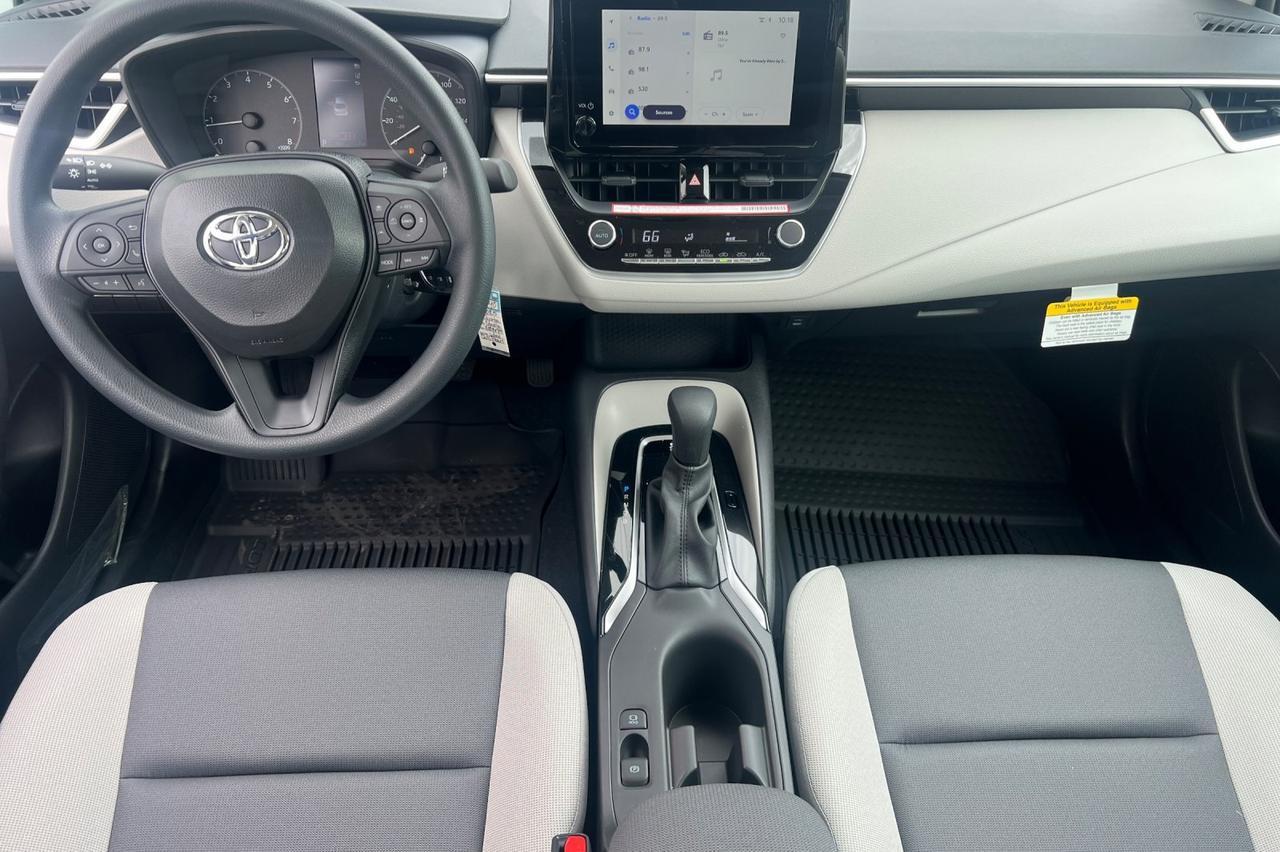 2025 Toyota Corolla LE Ontario OR