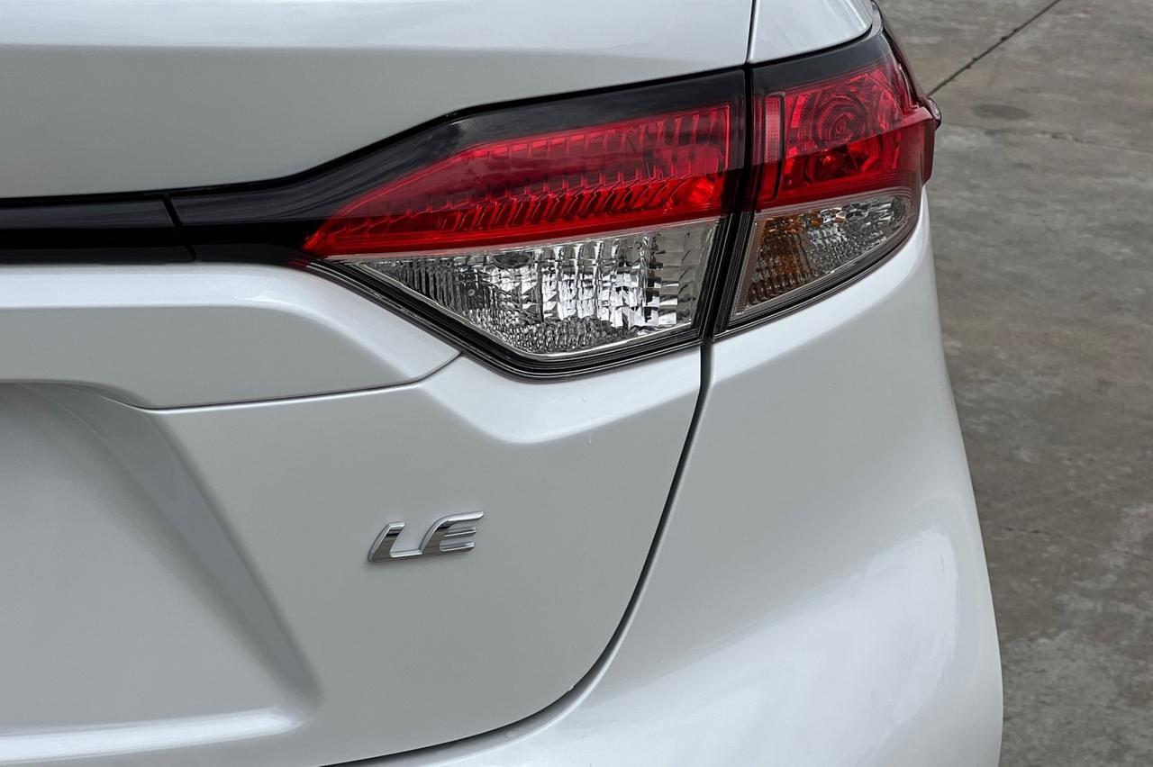 2025 Toyota Corolla LE Ontario OR
