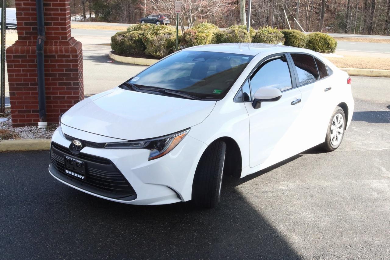 2025 Toyota Corolla LE Fredericksburg VA