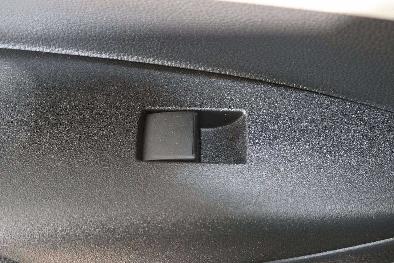 2025 Toyota Corolla LE Fredericksburg VA