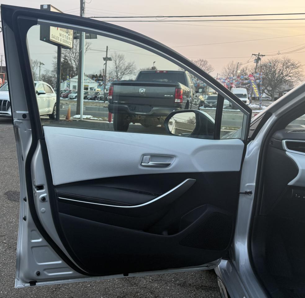 2025 Toyota Corolla SE Edison NJ