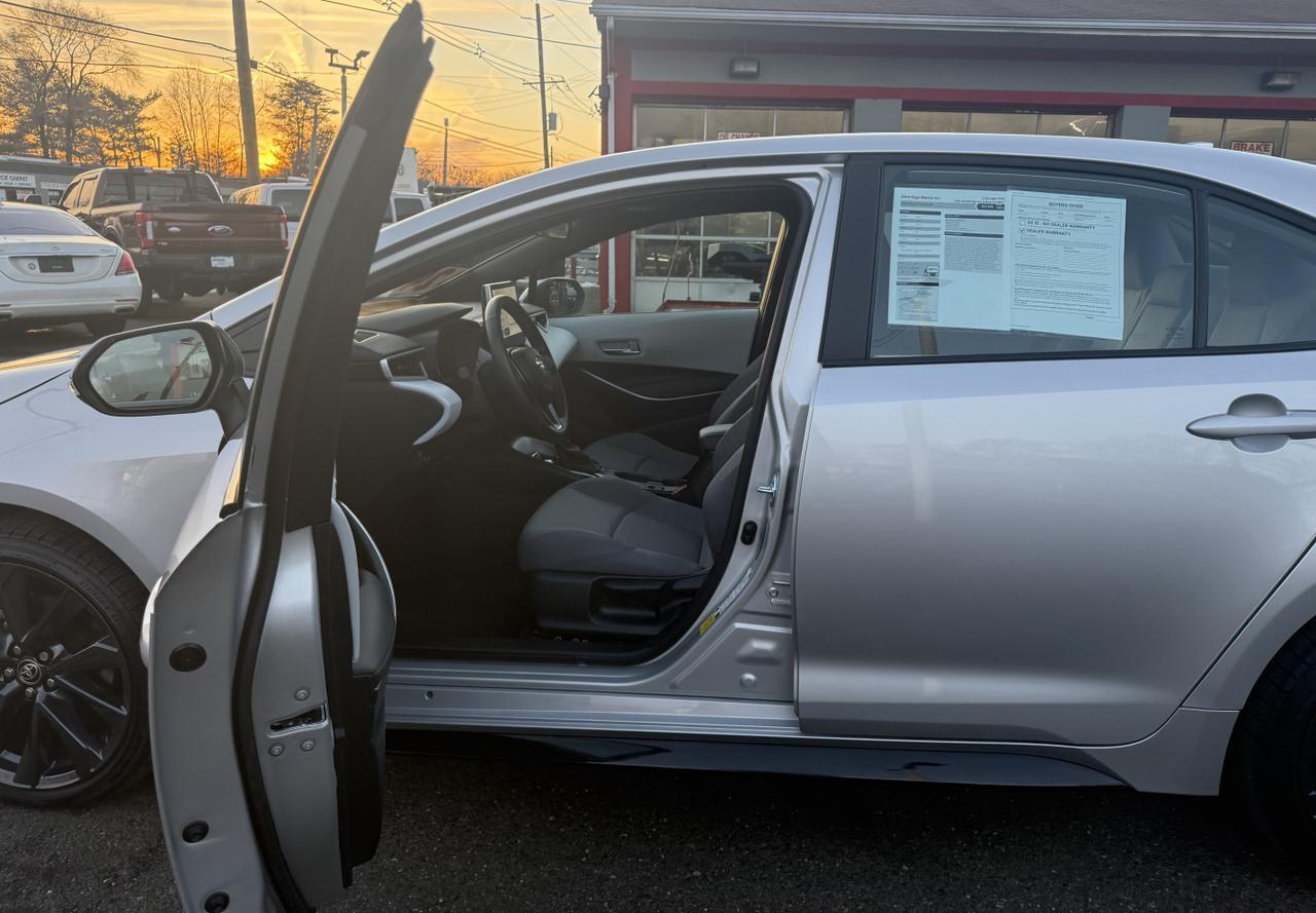 2025 Toyota Corolla SE Edison NJ