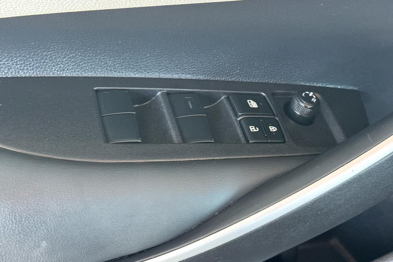 2025 Toyota Corolla SE Roseville CA