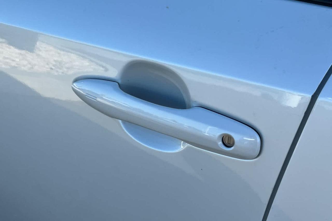 2025 Toyota Corolla SE Roseville CA