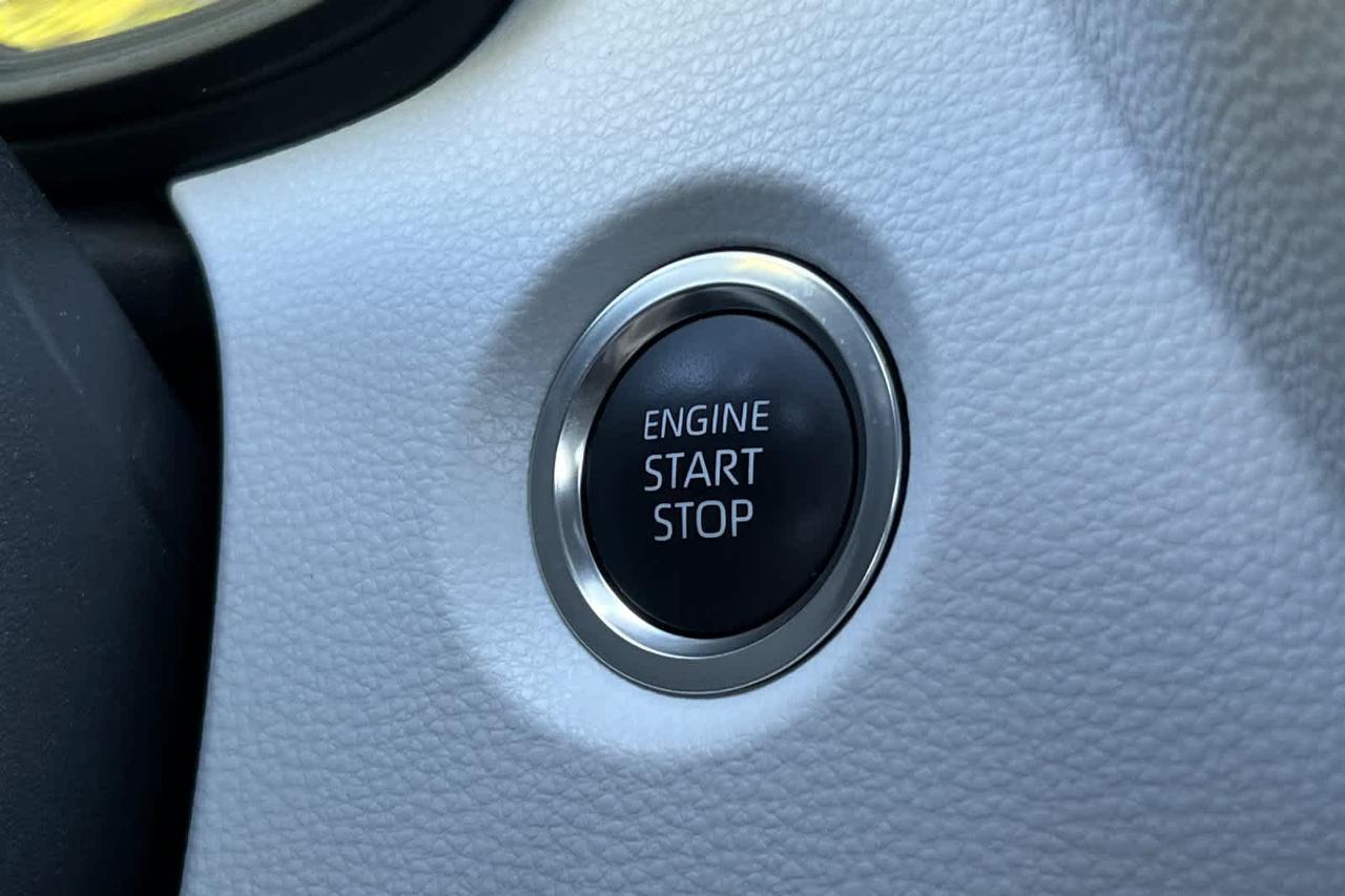 2025 Toyota Corolla SE Roseville CA