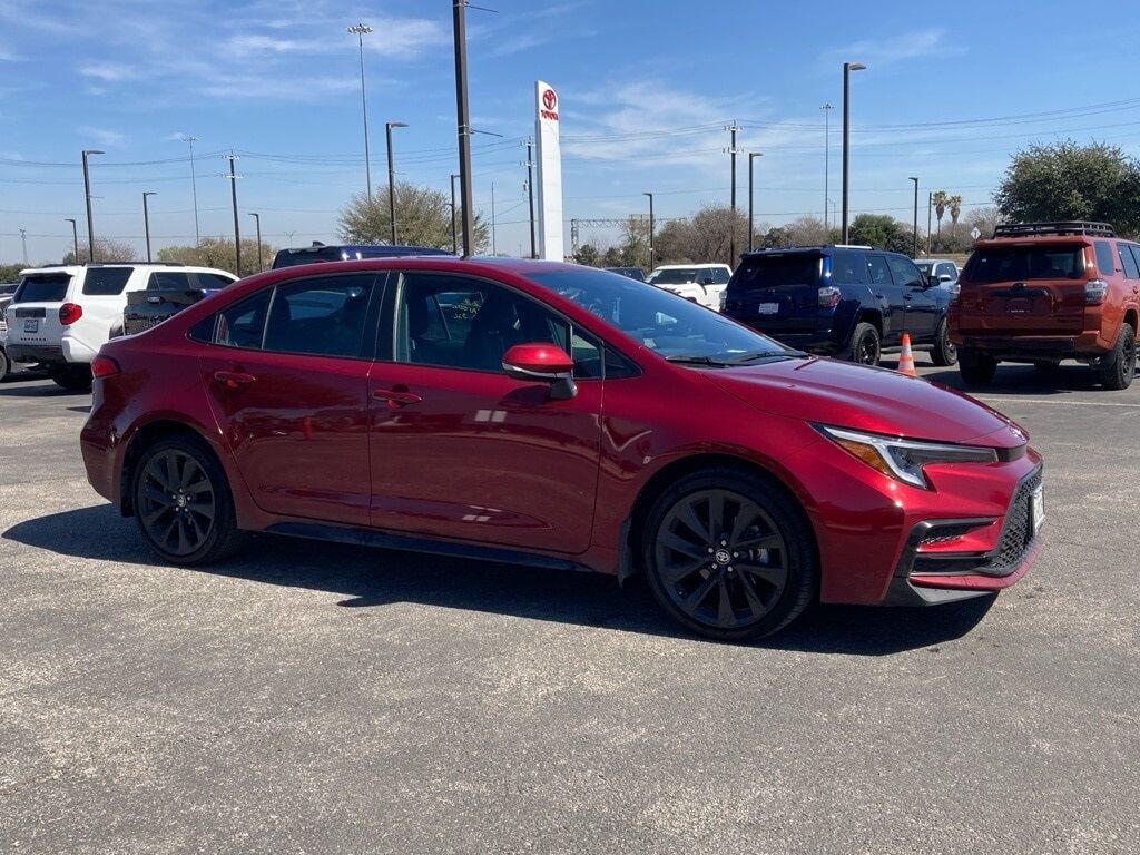 2025 Toyota Corolla SE