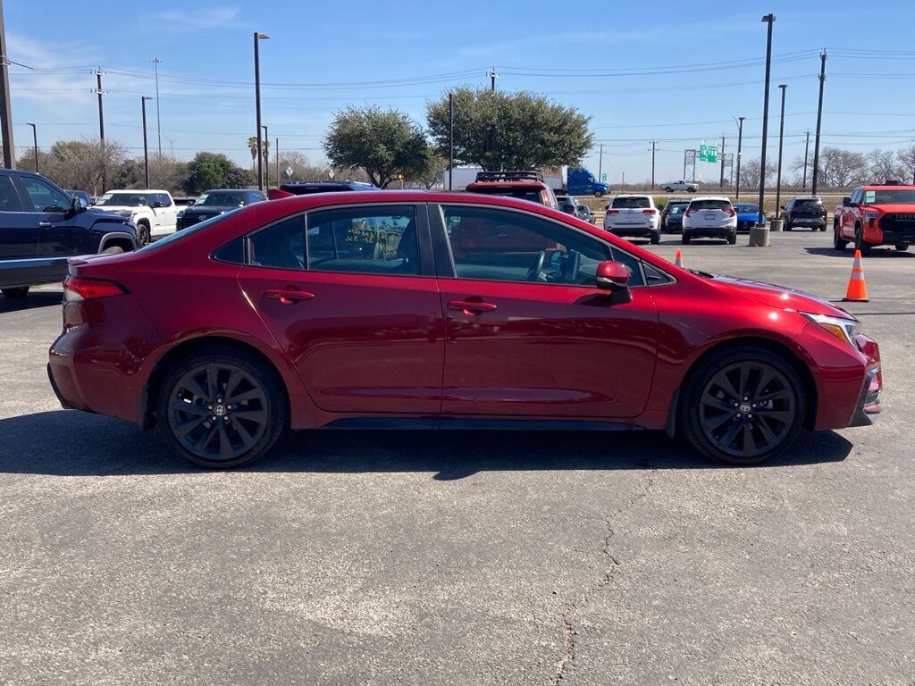 2025 Toyota Corolla SE