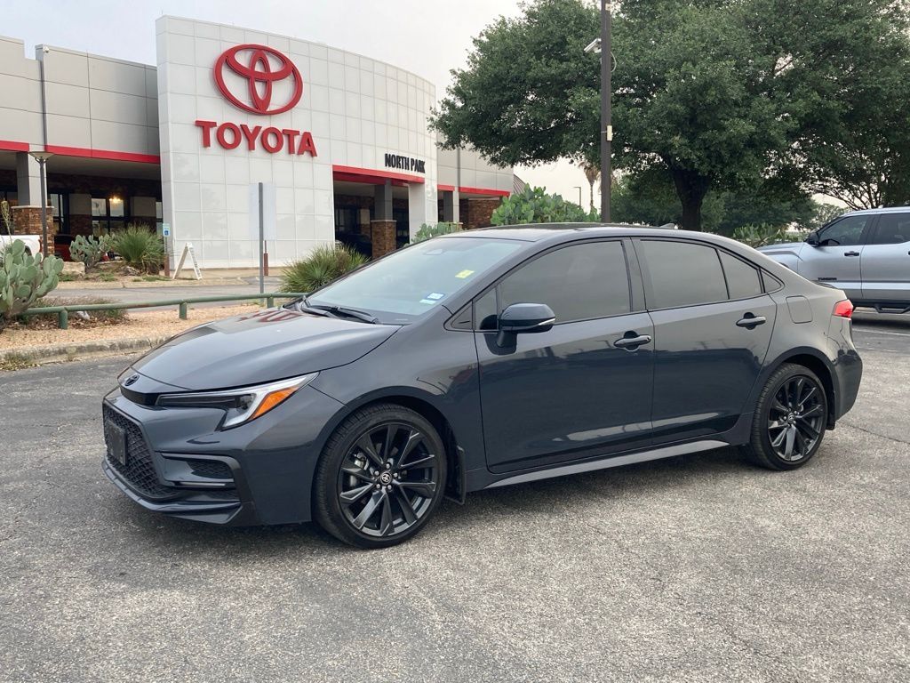 2025 Toyota Corolla SE