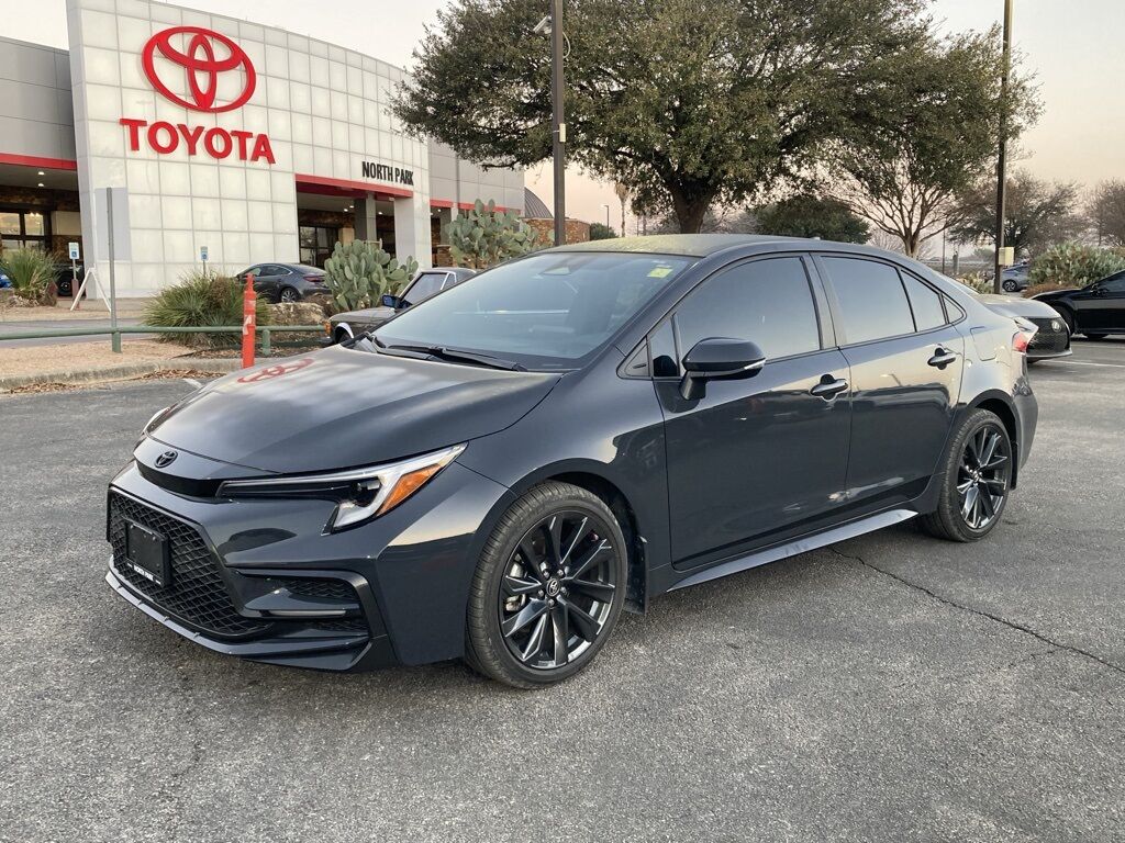 2025 Toyota Corolla SE