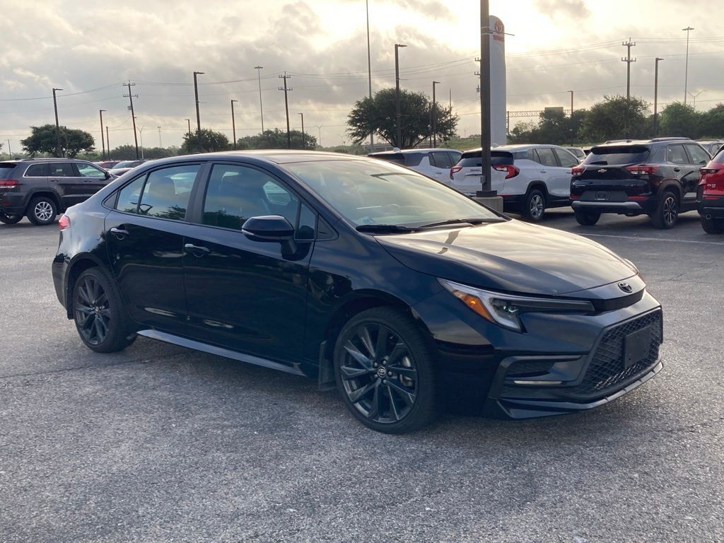 2025 Toyota Corolla SE