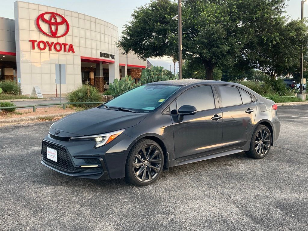 2025 Toyota Corolla SE