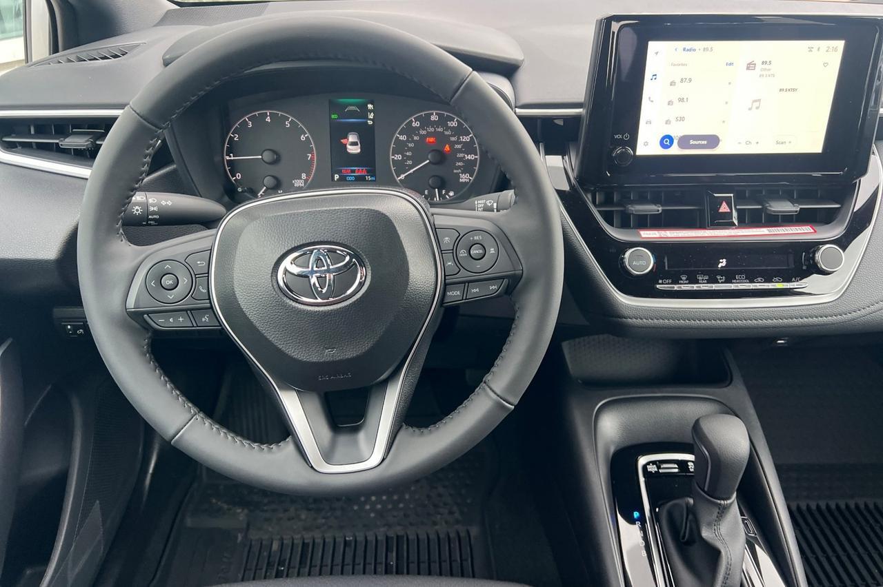2025 Toyota Corolla SE Ontario OR