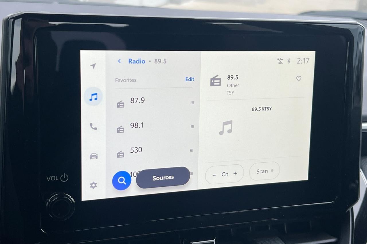 2025 Toyota Corolla SE Ontario OR