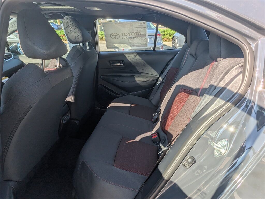 2025 Toyota Corolla SE