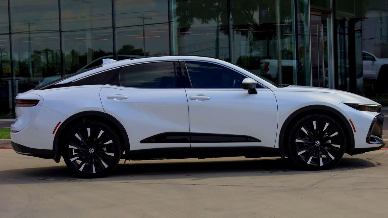 2025 Toyota Crown Platinum  Selma TX