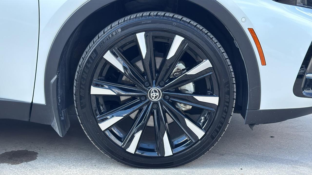 2025 Toyota Crown Platinum  Selma TX