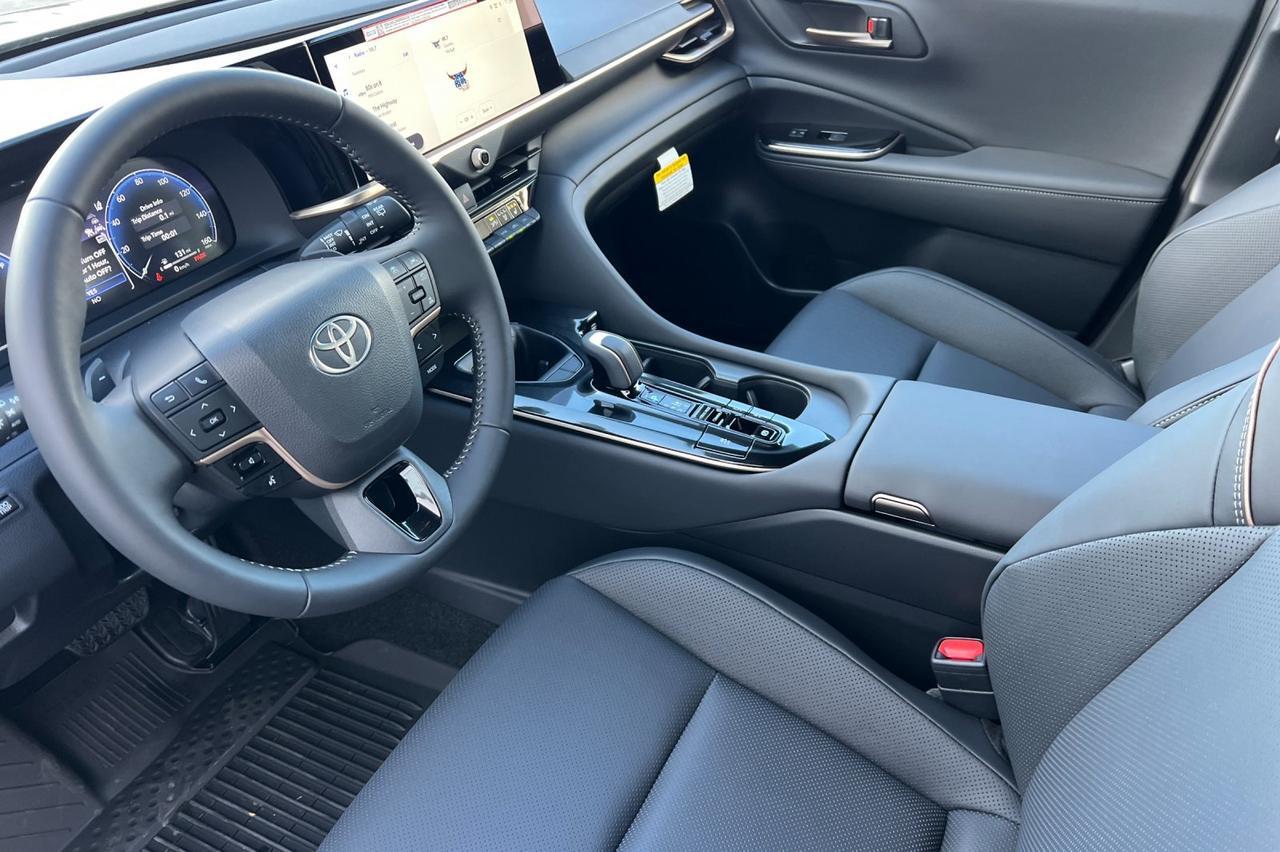 2025 Toyota Crown Signia Ontario OR