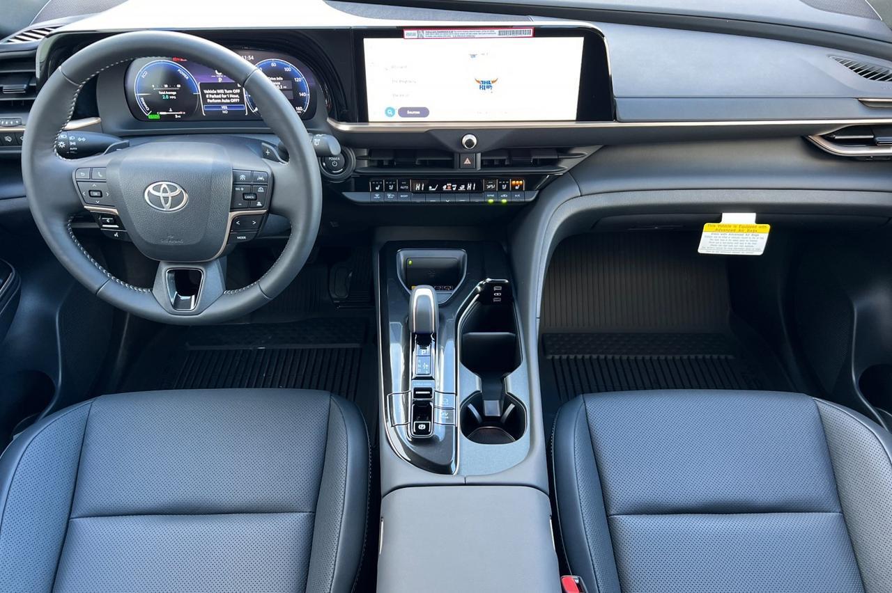 2025 Toyota Crown Signia Ontario OR