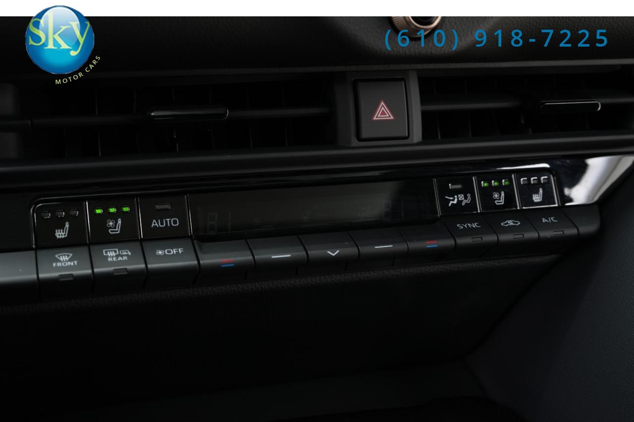 2025 Toyota Crown Signia Limited AWD West Chester PA