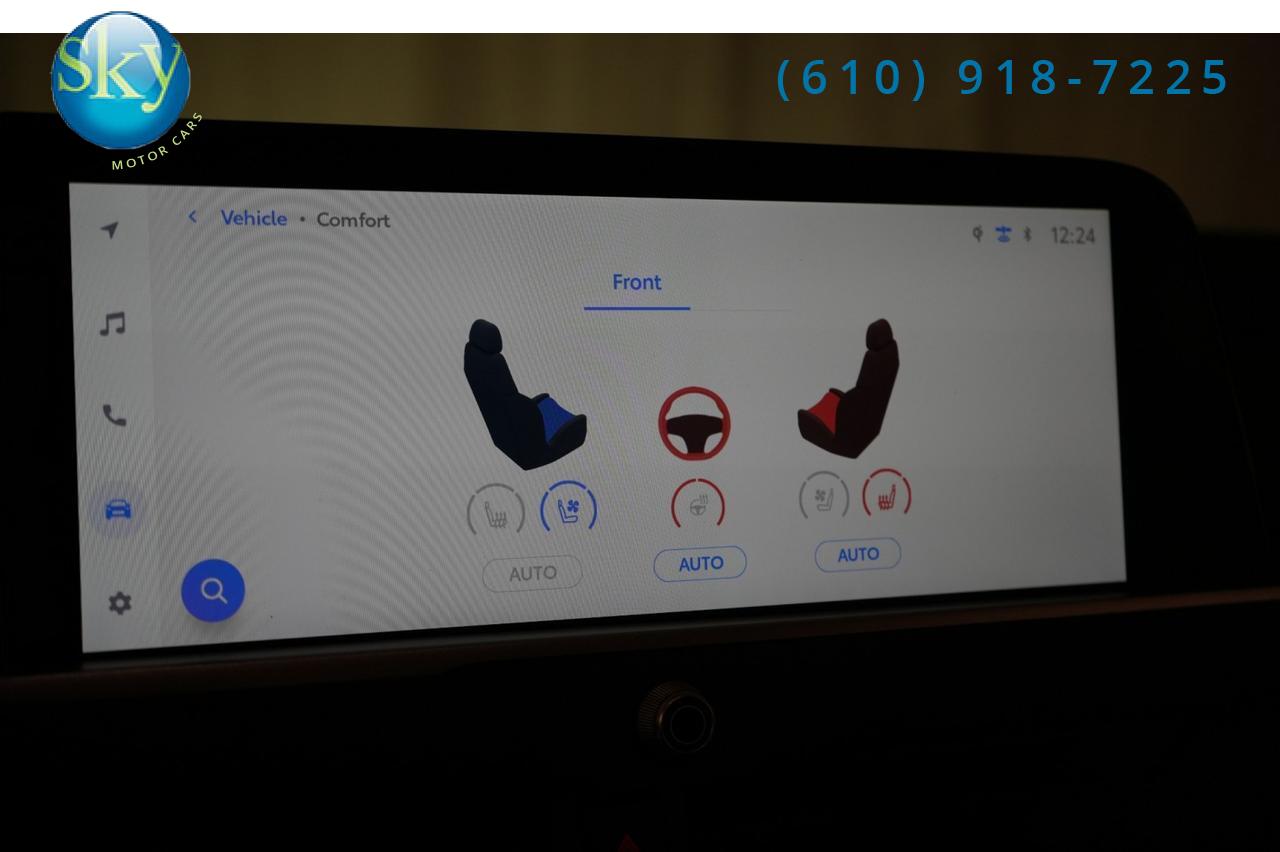 2025 Toyota Crown Signia Limited AWD West Chester PA