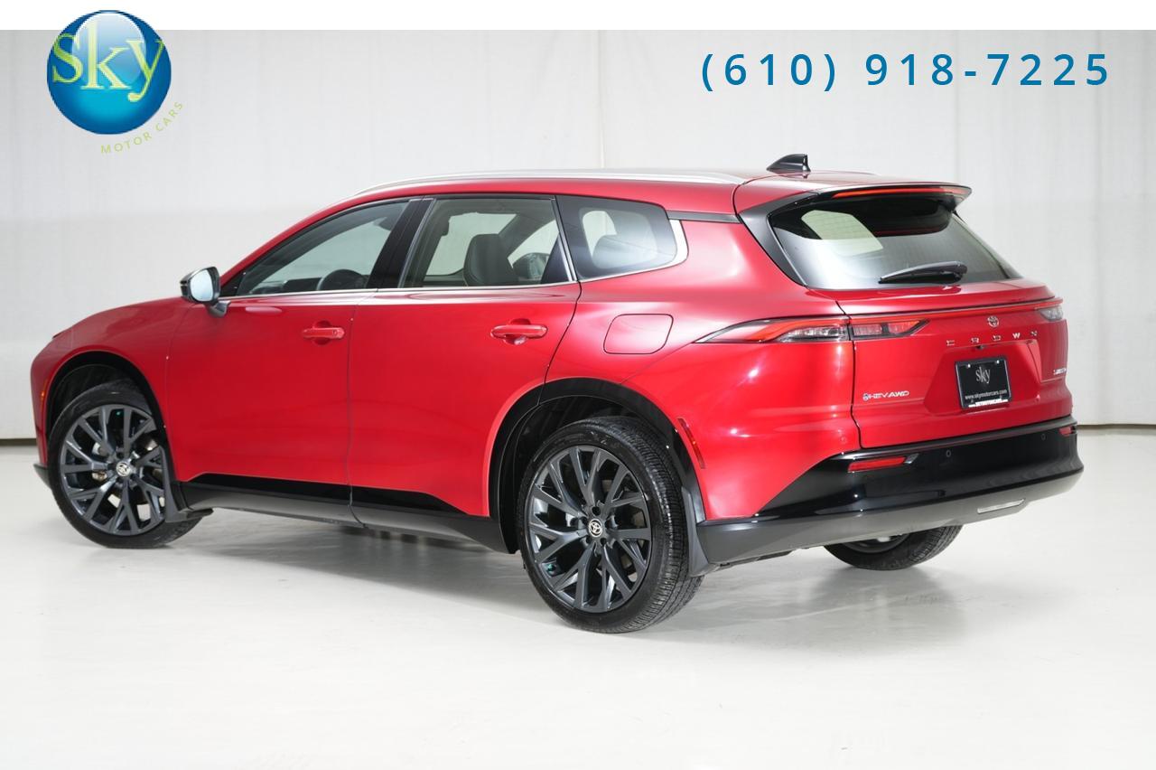 2025 Toyota Crown Signia Limited AWD West Chester PA