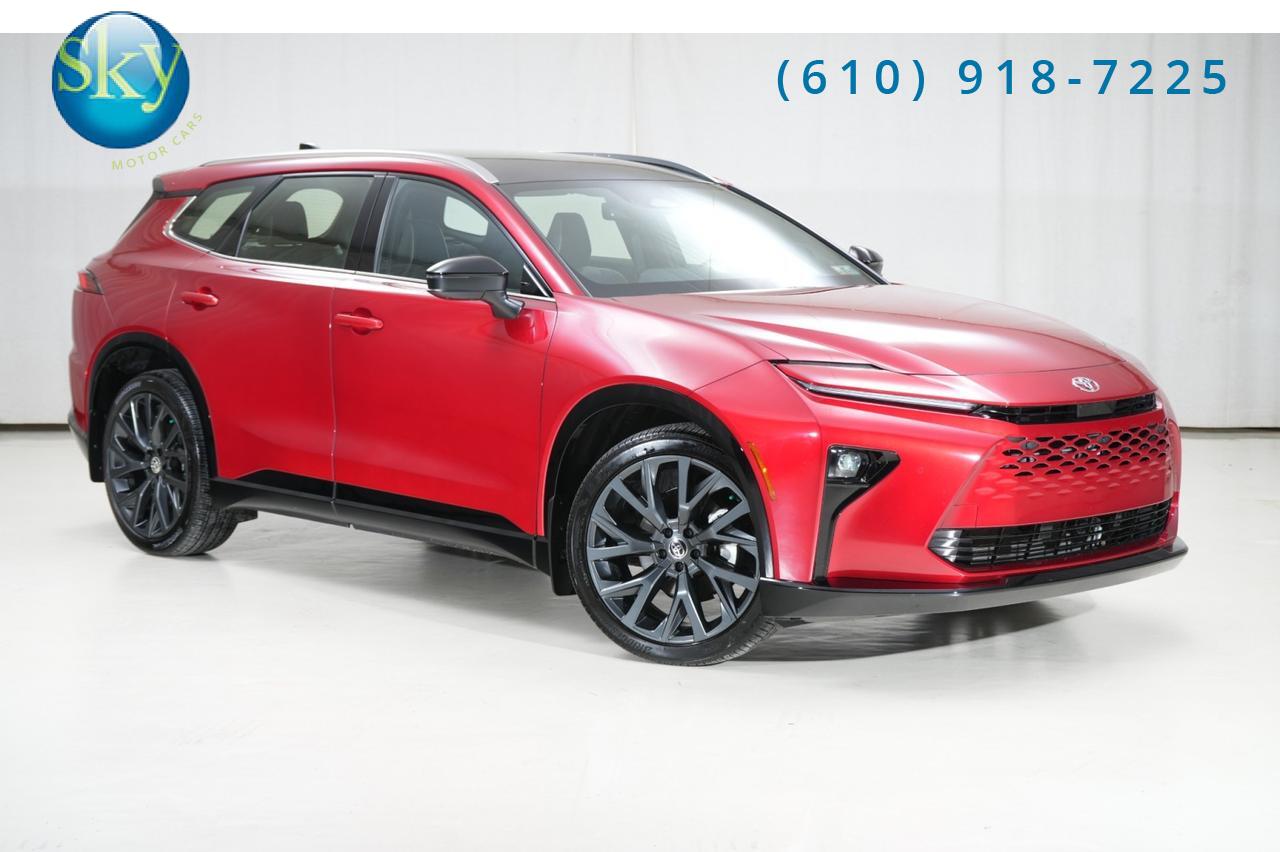 2025 Toyota Crown Signia Limited AWD West Chester PA