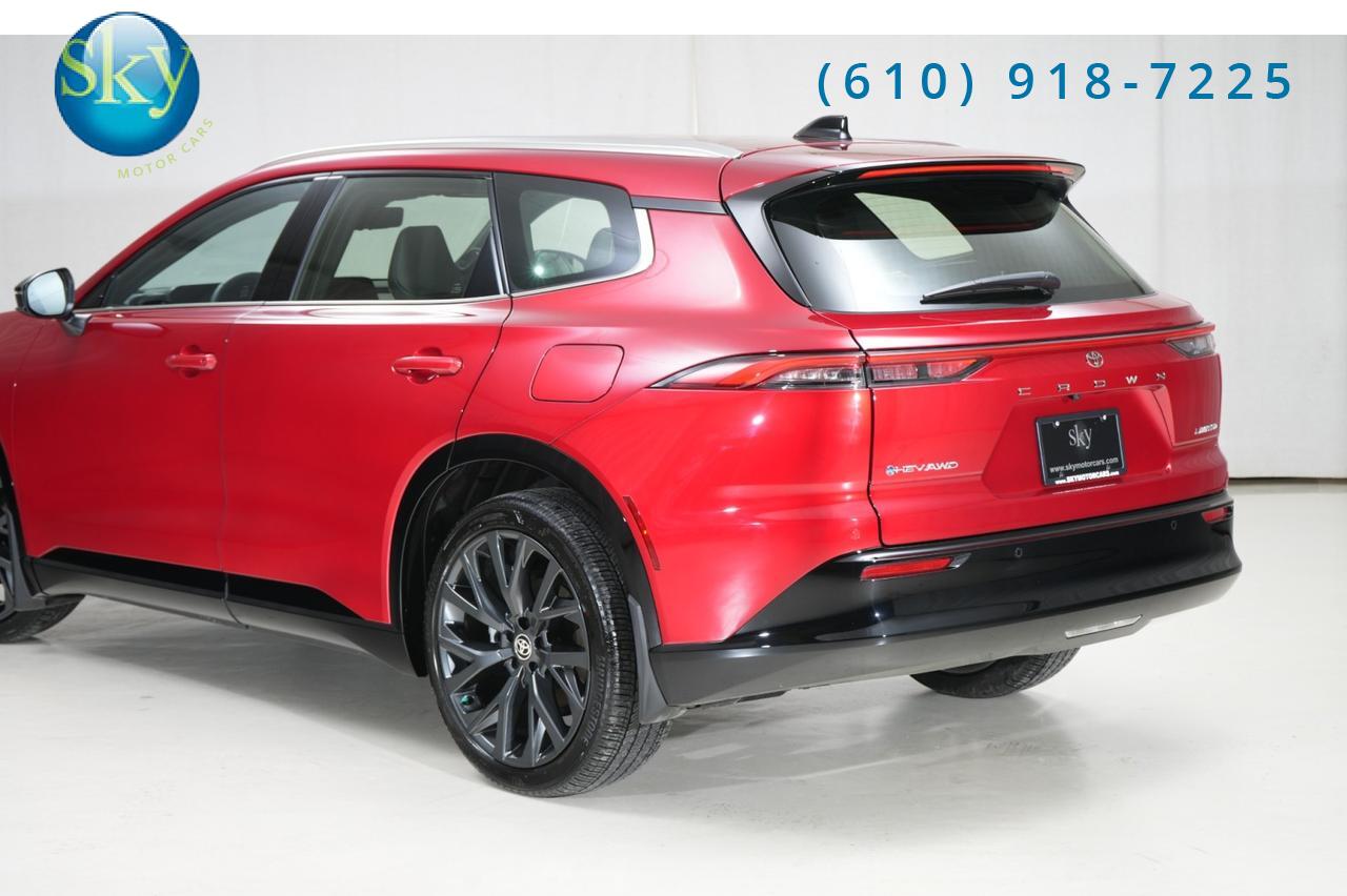 2025 Toyota Crown Signia Limited AWD West Chester PA