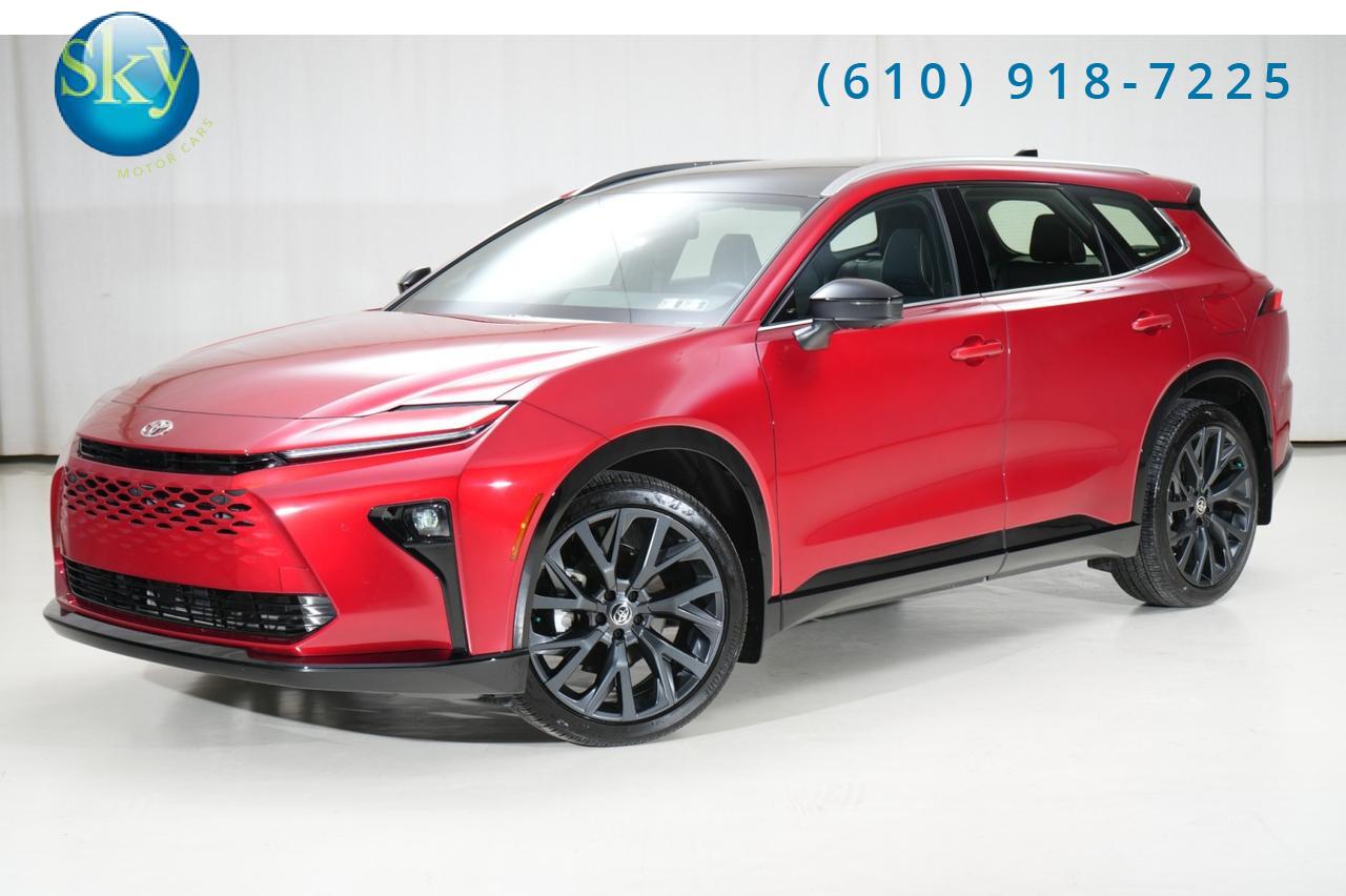 2025 Toyota Crown Signia Limited AWD