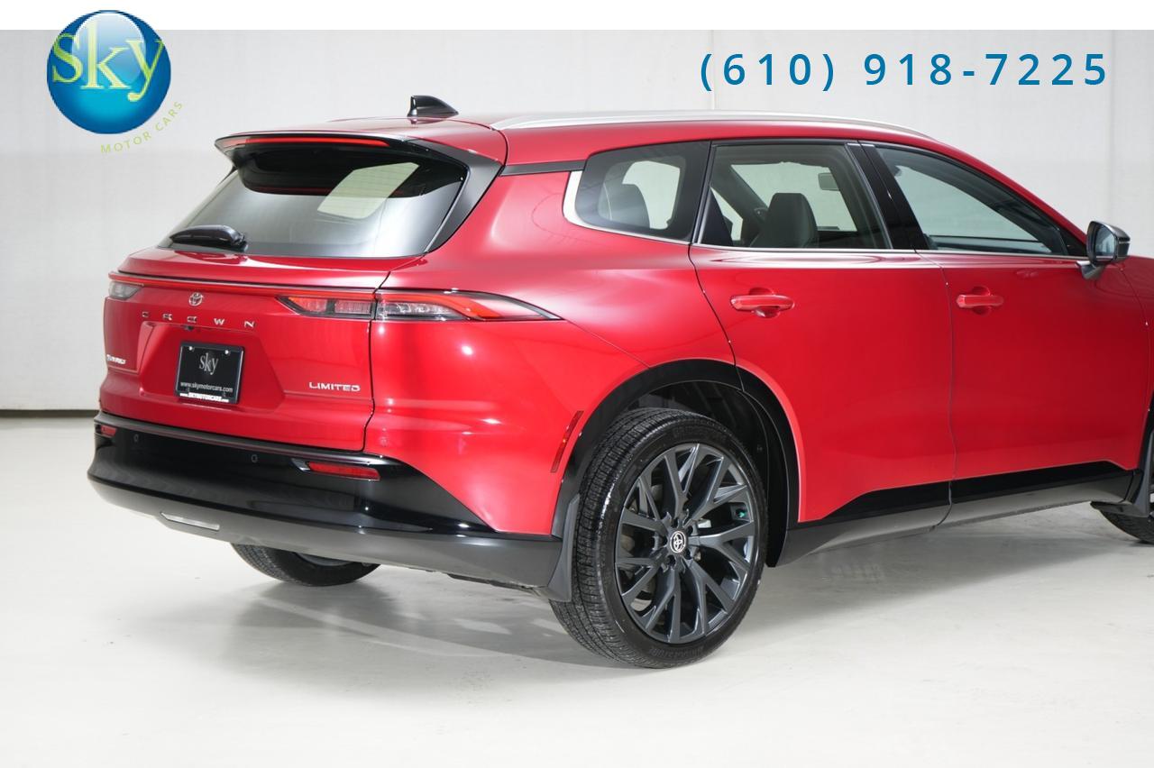 2025 Toyota Crown Signia Limited AWD West Chester PA