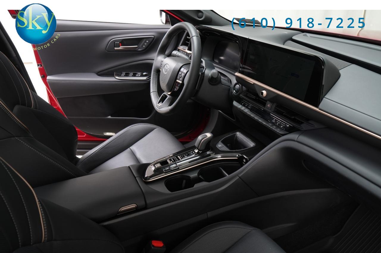 2025 Toyota Crown Signia Limited AWD West Chester PA