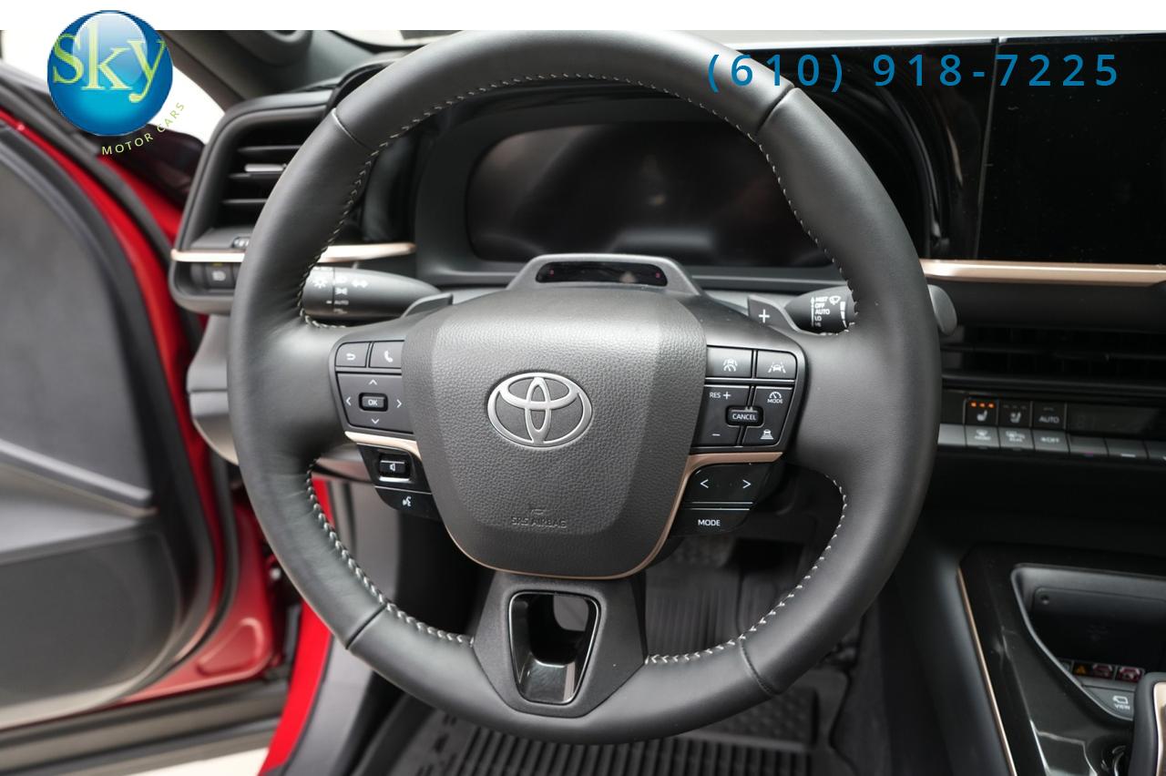 2025 Toyota Crown Signia Limited AWD West Chester PA