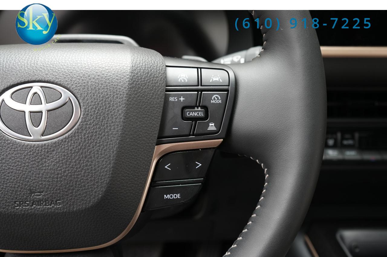 2025 Toyota Crown Signia Limited AWD West Chester PA