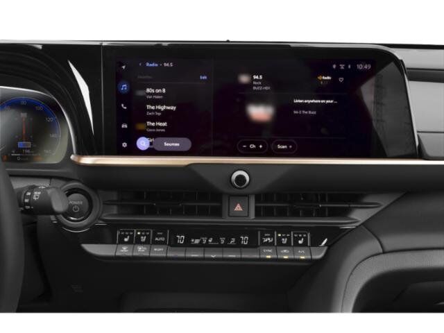 2025 Toyota Crown Signia Limited Hurst TX