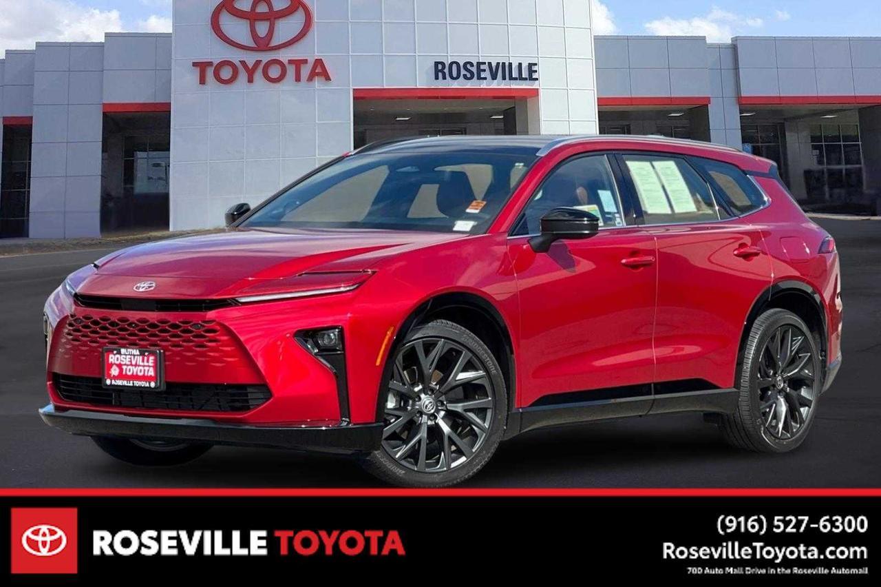 2025 Toyota Crown Signia Limited