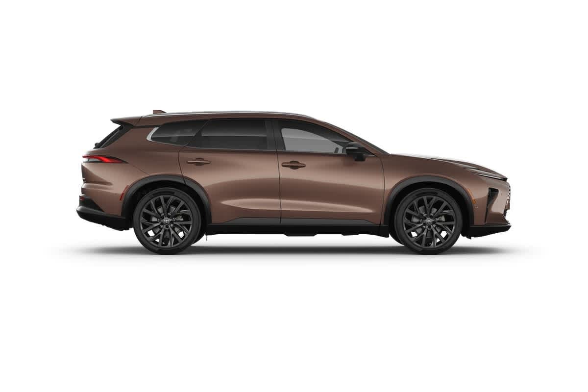 2025 Toyota Crown Signia Limited Roseville CA