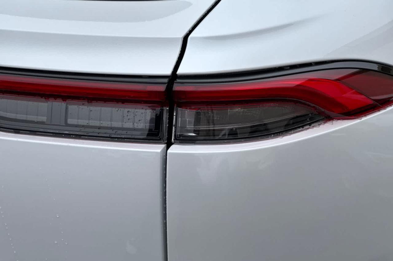 2025 Toyota Crown Signia Limited Roseville CA