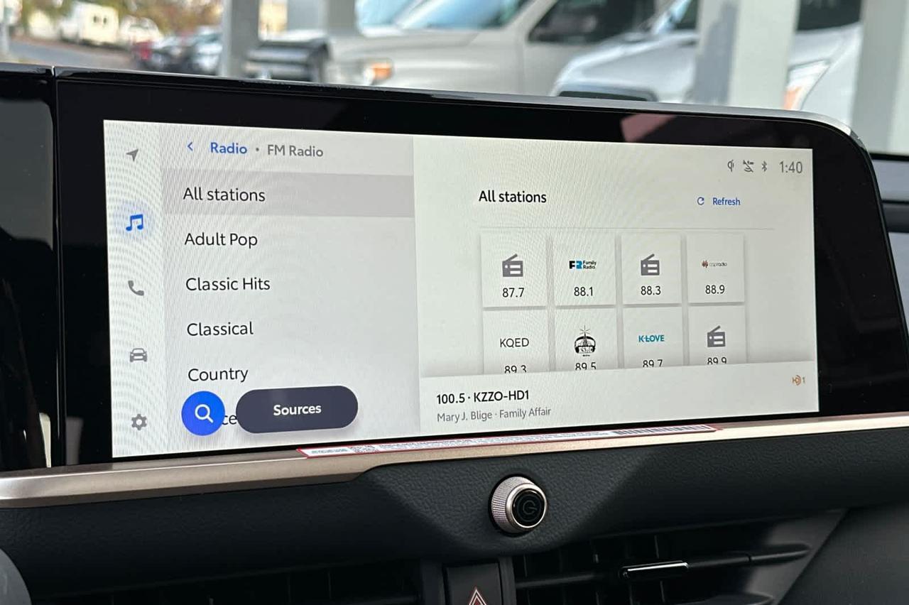 2025 Toyota Crown Signia Limited Roseville CA