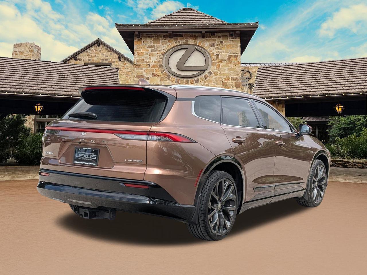 2025 Toyota Crown Signia Limited