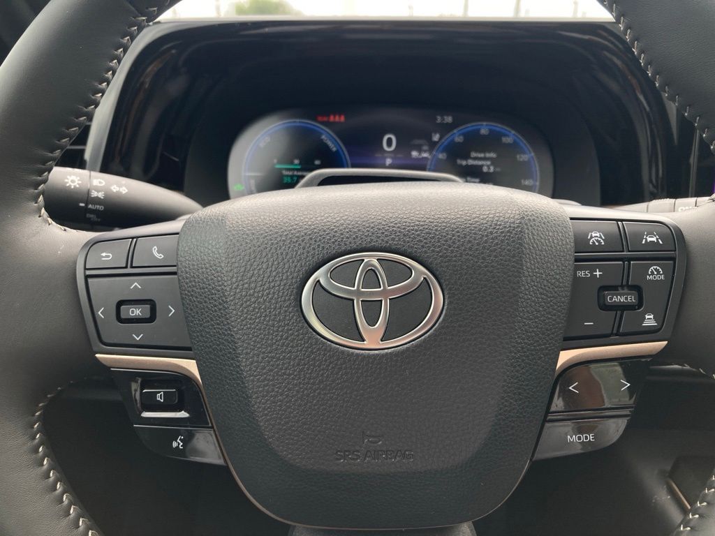 2025 Toyota Crown Signia Limited San Antonio TX