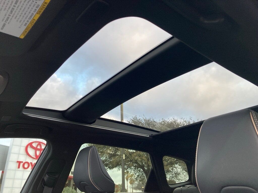 2025 Toyota Crown Signia Limited San Antonio TX