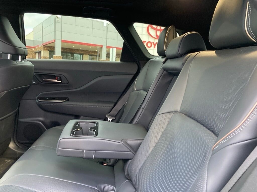 2025 Toyota Crown Signia Limited San Antonio TX