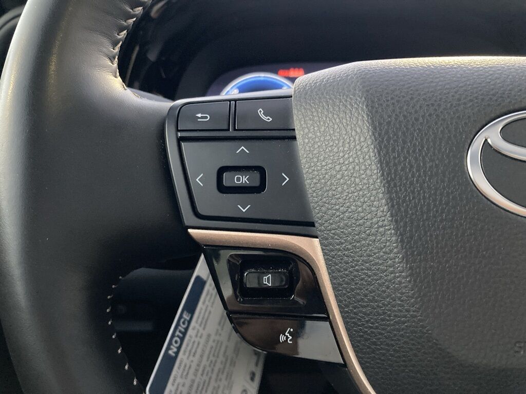 2025 Toyota Crown Signia Limited San Antonio TX