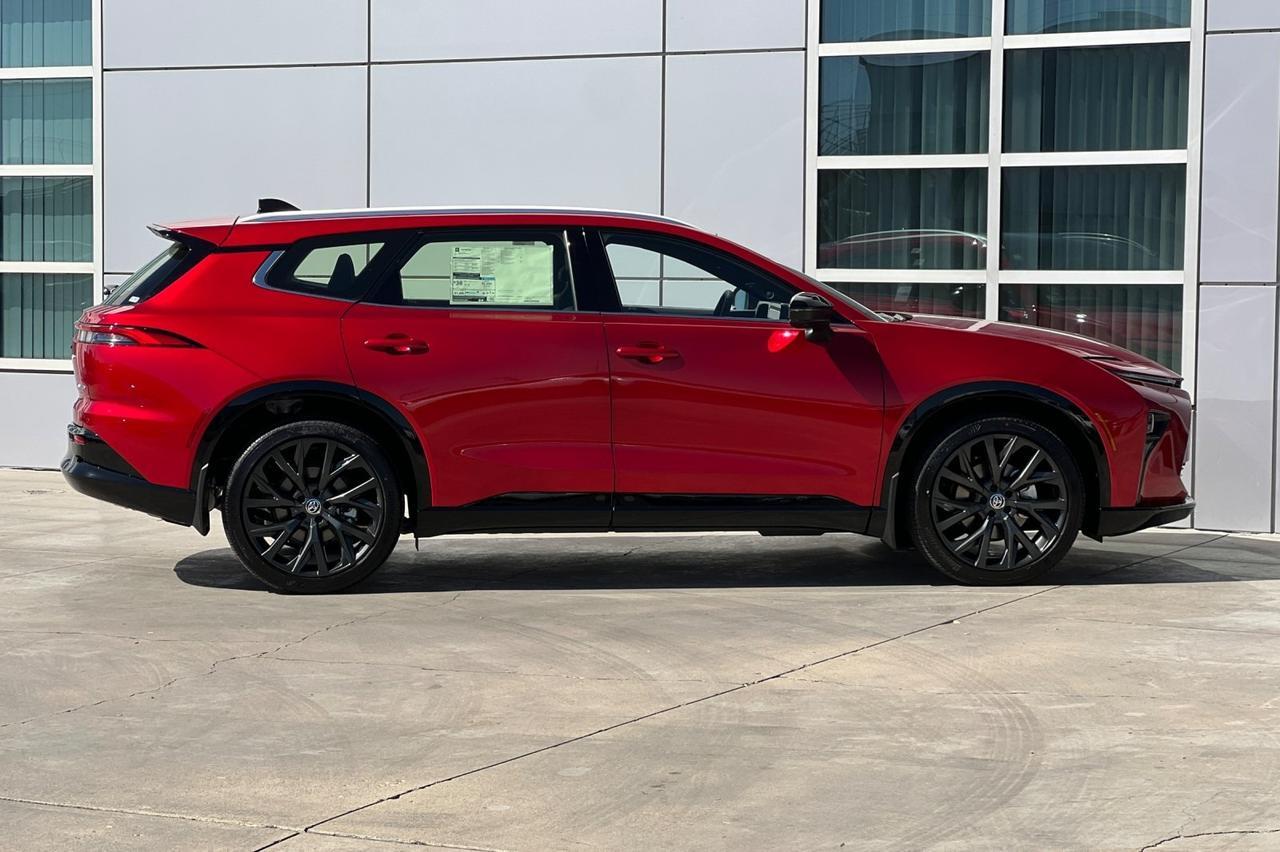 2025 Toyota Crown Signia Limited Ontario OR